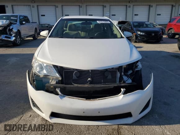 ✅ 2013 Toyota Camry L • VIN: 4T1BF1FK8DU209776 • Lot: 91515805. Wystawiony na Copart z przebiegiem 91 913 mil. Bezpłatny archiwum sprzedaży aukcyjnych z USA i szczegółowy raport historii pojazdu na DreamBid. Zdjęcie 5.