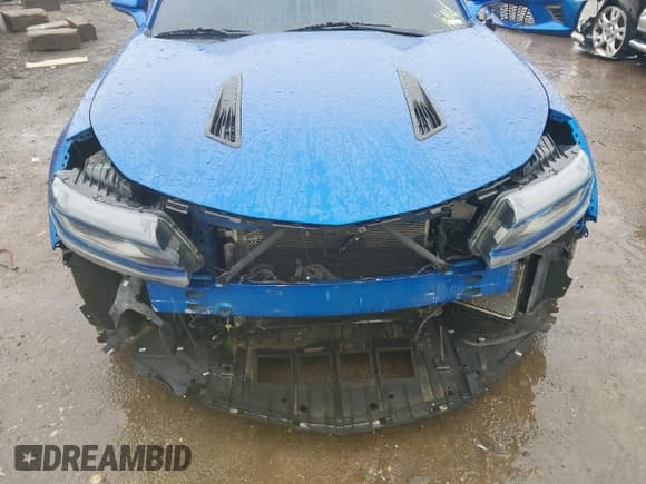 ✅ 2018 Chevrolet Camaro 2SS • VIN: 1G1FH1R78J0112788 • Lot: 42366455. Listed on IAAI with 49,300 mi. Free auction sales archive from the USA and detailed vehicle history report at DreamBid. Image 6.