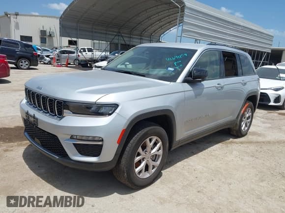 ✅ 2022 Jeep Grand Cherokee Limited • VIN: 1C4RJHBG5N8554821 • Lot: 42691159. Listed on IAAI with Not provided. Free auction sales archive from the USA and detailed vehicle history report at DreamBid. Image 2.