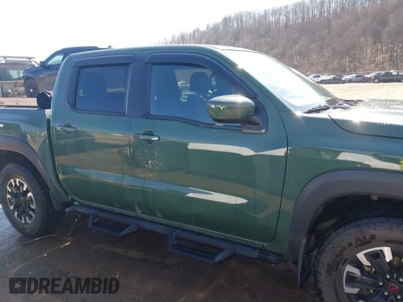 ✅ 2023 Nissan Frontier Pro-4X • VIN: 1N6ED1EK2PN615718 • Lot: 41739218. Listed on IAAI with 19,875 mi. Free auction sales archive from the USA and detailed vehicle history report at DreamBid. Image 14.