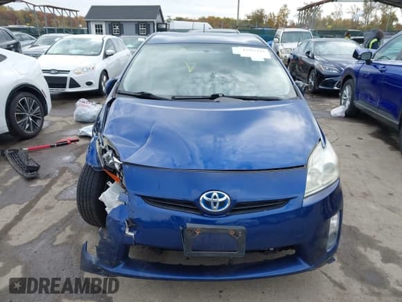 ✅ 2010 Toyota Prius IV • VIN: JTDKN3DU8A0188390 • Lot: 43557125. Listed on IAAI with 125,228 mi. Free auction sales archive from the USA and detailed vehicle history report at DreamBid. Image 13.
