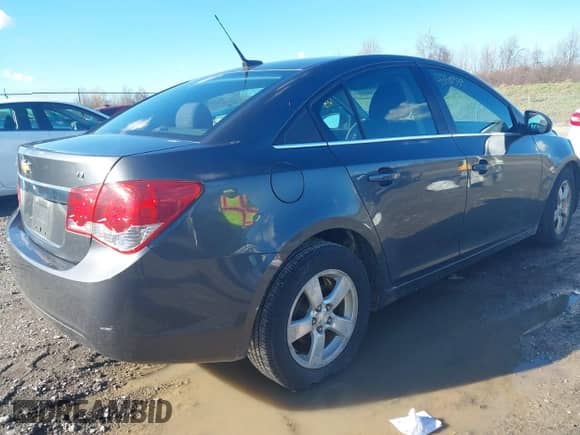 2013 Chevrolet Cruze 1LT с VIN 1G1PC5SB6D7184397, выставлен на аукционе IAAI как лот 43601539 с пробегом 164 464 миль миль и . История ставок и продаж доступна на DreamBid. Изображение 4.