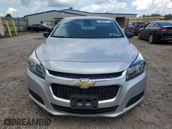 2015 Chevrolet Malibu LS with VIN 1G11B5SL4FF161243, listed as a Copart auction lot 67699973 with 16,196 mi miles and . Bid and sale history available at DreamBid. Image 5.