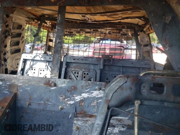 ✅ 2019 Chevrolet Tahoe Commercial • VIN: 1GNLCDEC7KR242739 • Lot: 85750395. Wystawiony na Copart z przebiegiem Nie podano. Bezpłatny archiwum sprzedaży aukcyjnych z USA i szczegółowy raport historii pojazdu na DreamBid. Zdjęcie 10.