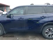 ✅ 2023 Toyota Highlander Hybrid XLE • VIN: 5TDKARAH6PS522234 • Лот: 42892744. Опубликован ранее на IAAI с пробегом 47 609 миль. Бесплатный доступ к архиву аукционных продаж из США и подробный отчёт об истории автомобиля на DreamBid. Изображение 14.