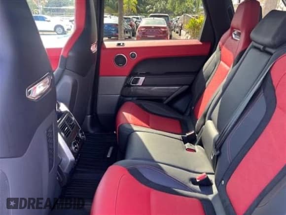 ✅ 2022 Land Rover Range Rover Sport SVR • VIN: SALWZ2RE6NA244093 • Lot: 59608885. Listed on Copart with 9,485 mi. Free auction sales archive from the USA and detailed vehicle history report at DreamBid. Image 6.