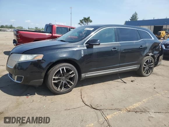 ✅ 2010 Lincoln MKT • VIN: 2LMHJ5FRXABJ24716 • Лот: 62273605. Опубликован ранее на Copart с пробегом 160 647 миль. Бесплатный доступ к архиву аукционных продаж из США и подробный отчёт об истории автомобиля на DreamBid. Изображение 1.