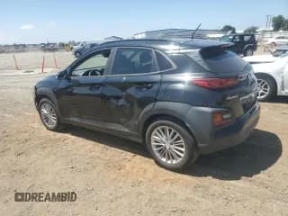 ✅ 2018 Hyundai Kona SEL • VIN: KM8K62AAXJU158815 • Лот: 69627504. Опубликован ранее на Copart с пробегом 26 721 миль. Бесплатный доступ к архиву аукционных продаж из США и подробный отчёт об истории автомобиля на DreamBid. Изображение 2.