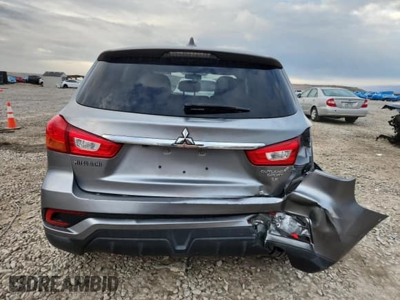 ✅ 2018 Mitsubishi Outlander SE • VIN: JA4AP3AW1JZ035772 • Lot: 91872035. Listed on Copart with 111,471 mi. Free auction sales archive from the USA and detailed vehicle history report at DreamBid. Image 6.