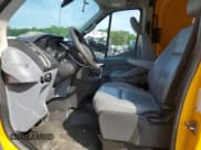 ✅ 2018 Ford Transit • VIN: 1FTBW2CM2JKA80070 • Лот: 59911535. Опубликован ранее на Copart с пробегом 231 960 миль. Бесплатный доступ к архиву аукционных продаж из США и подробный отчёт об истории автомобиля на DreamBid. Изображение 7.