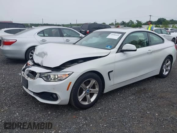 ✅ 2014 BMW 4 Series 428i xDrive • VIN: WBA3N5C52EF716189 • Lot: 42896816. Listed on IAAI with 110,331 mi. Free auction sales archive from the USA and detailed vehicle history report at DreamBid. Image 2.