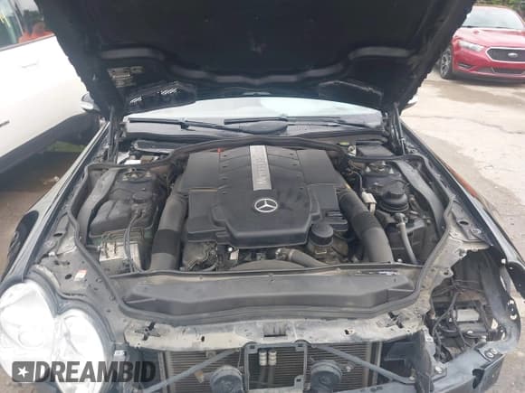 ✅ 2003 Mercedes-Benz SL 500 • VIN: WDBSK75F43F025489 • Lot: 42605308. Listed on IAAI with 37,908 mi. Free auction sales archive from the USA and detailed vehicle history report at DreamBid. Image 10.