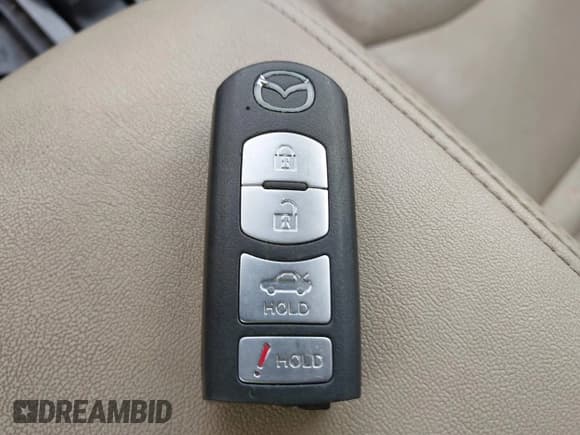 ✅ 2009 Mazda 6 i Grand Touring • VIN: 1YVHP82A395M33552 • Лот: 42962227. Опубликован ранее на IAAI с пробегом 133 999 миль. Бесплатный доступ к архиву аукционных продаж из США и подробный отчёт об истории автомобиля на DreamBid. Изображение 11.