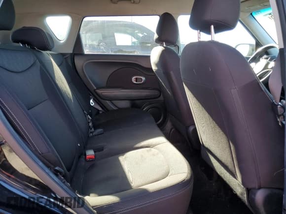 ✅ 2018 Kia Soul • VIN: KNDJN2A29J7562960 • Lot: 87480435. Wystawiony na Copart z przebiegiem 76 678 mil. Bezpłatny archiwum sprzedaży aukcyjnych z USA i szczegółowy raport historii pojazdu na DreamBid. Zdjęcie 10.