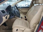 ✅ 2006 Volkswagen Jetta 2.5L • VIN: 3VWRG71K46M649069 • Лот: 44103445. Опубликован ранее на Copart с пробегом 192 214 миль. Бесплатный доступ к архиву аукционных продаж из США и подробный отчёт об истории автомобиля на DreamBid. Изображение 7.