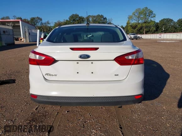 ✅ 2012 Ford Focus SE • VIN: 1FAHP3F24CL235048 • Лот: 40878377. Опубликован ранее на IAAI с пробегом 186 427 миль. Бесплатный доступ к архиву аукционных продаж из США и подробный отчёт об истории автомобиля на DreamBid. Изображение 16.