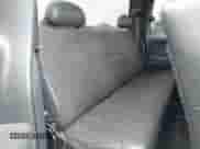 ✅ 2000 Chevrolet Silverado 1500 LS • VIN: 2GCEK19V7Y1398845 • Lot: 42609757. Wystawiony na IAAI z przebiegiem 248 417 mil mil. Skorzystaj z bezpłatnego archiwum sprzedaży aukcyjnych z USA i zobacz szczegółowy raport historii pojazdu na DreamBid. Zdjęcie 8.