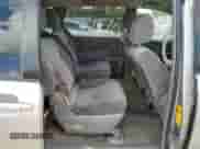 2009 Toyota Sienna CE z VIN 5TDZK23C59S240562, wystawiony jako Copart lot #80334285 z przebiegiem 192 320 mil mil oraz Szkoda całkowita • Salvage title. Historia ofert i sprzedaży dostępna na DreamBid. Obrazek 11.