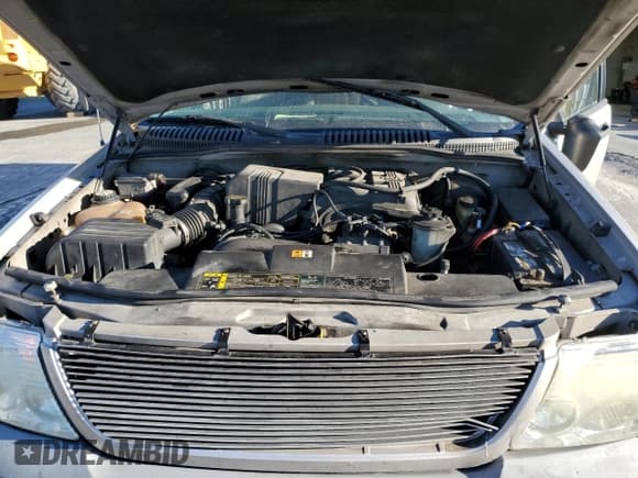 ✅ 2002 Ford Explorer XLS • VIN: 1FMZU72K32UD11593 • Lot: 89656785. Listed on Copart with 223,629 mi. Free auction sales archive from the USA and detailed vehicle history report at DreamBid. Image 12.