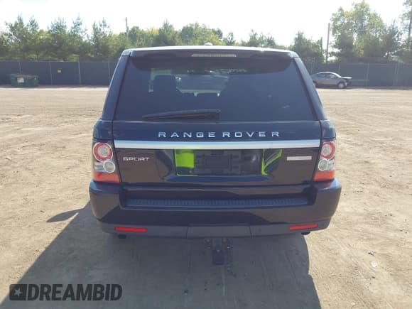 ✅ 2013 Land Rover Range Rover Sport HSE Lux • VIN: SALSK2D41DA764797 • Lot: 43439687. Wystawiony na IAAI z przebiegiem 101 971 mil. Bezpłatny archiwum sprzedaży aukcyjnych z USA i szczegółowy raport historii pojazdu na DreamBid. Zdjęcie 17.
