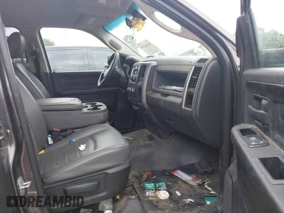 2014 Ram 1500 Express с VIN 1C6RR7FT4ES351004, выставлен на аукционе IAAI как лот 42141410 с пробегом 171 645 миль миль и . История ставок и продаж доступна на DreamBid. Изображение 5.