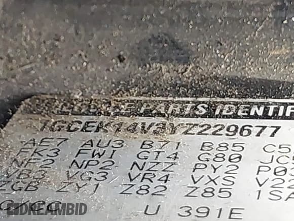 ✅ 2000 Chevrolet Silverado 1500 • VIN: 1GCEK14V3YZ229677 • Lot: 42687797. Listed on IAAI with 211,469 mi. Free auction sales archive from the USA and detailed vehicle history report at DreamBid. Image 12.