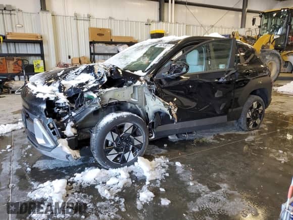 2024 Hyundai Kona SEL with VIN KM8HBCAB0RU174778, listed as a Copart auction lot 87528105 with 10,754 mi miles and Non repairable. Bid and sale history available at DreamBid. Image 1.