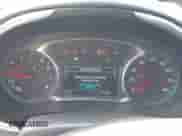 2018 Chevrolet Malibu LT z VIN 1G1ZD5ST7JF166538, wystawiony jako IAAI lot #43454660 z przebiegiem 46 901 mil mil oraz . Historia ofert i sprzedaży dostępna na DreamBid. Obrazek 7.