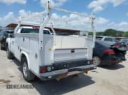 ✅ 2014 Chevrolet Silverado 2500HD Work Truck • VIN: 1GB0CVCG6EF132038 • Lot: 42552725. Wystawiony na IAAI z przebiegiem 251 569 mil. Bezpłatny archiwum sprzedaży aukcyjnych z USA i szczegółowy raport historii pojazdu na DreamBid. Zdjęcie 3.