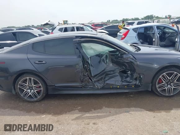 ✅ 2022 Kia Stinger GT1 • VIN: KNAE45LC2N6119487 • Лот: 42639041. Опубликован ранее на IAAI с пробегом 31 536 миль. Бесплатный доступ к архиву аукционных продаж из США и подробный отчёт об истории автомобиля на DreamBid. Изображение 13.