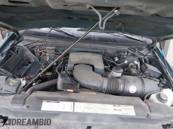 ✅ 1997 Ford F-150 XL • VIN: 1FTEX18L1VKB44867 • Lot: 41266572. Listed on IAAI with 105,061 mi. Free auction sales archive from the USA and detailed vehicle history report at DreamBid. Image 10.