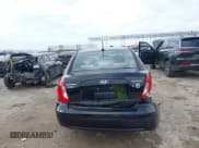 ✅ 2011 Hyundai Accent GLS • VIN: KMHCN4AC4BU607606 • Лот: 42339450. Опубликован ранее на IAAI с пробегом 127 860 миль. Бесплатный доступ к архиву аукционных продаж из США и подробный отчёт об истории автомобиля на DreamBid. Изображение 16.