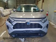 ✅ 2022 Toyota RAV4 Hybrid XLE • VIN: 4T3RWRFV5NU065300 • Lot: 94063885. Wystawiony na Copart z przebiegiem 61 501 mil. Bezpłatny archiwum sprzedaży aukcyjnych z USA i szczegółowy raport historii pojazdu na DreamBid. Zdjęcie 5.