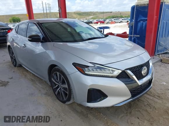 ✅ 2020 Nissan Maxima SV • VIN: 1N4AA6CV6LC366887 • Lot: 41952159. Listed on IAAI with 100,182 mi. Free auction sales archive from the USA and detailed vehicle history report at DreamBid. Image 1.
