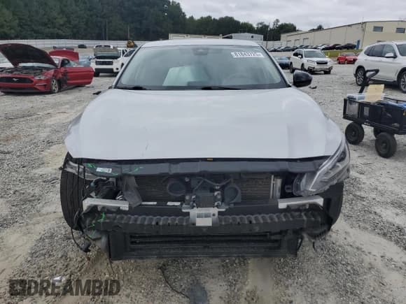 ✅ 2020 Nissan Altima SR • VIN: 1N4BL4CV6LC261270 • Lot: 81843725. Wystawiony na Copart z przebiegiem 61 897 mil. Bezpłatny archiwum sprzedaży aukcyjnych z USA i szczegółowy raport historii pojazdu na DreamBid. Zdjęcie 5.