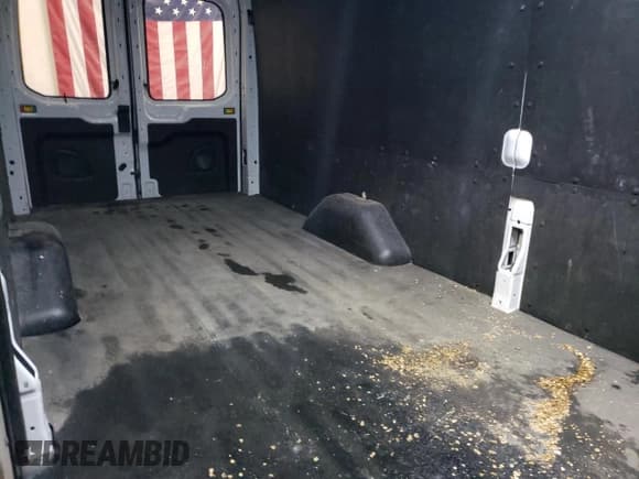 ✅ 2023 Ford Transit Cargo • VIN: 1FTBR3X84PKA83703 • Lot: 46042125. Listed on Copart with 27,620 mi. Free auction sales archive from the USA and detailed vehicle history report at DreamBid. Image 11.