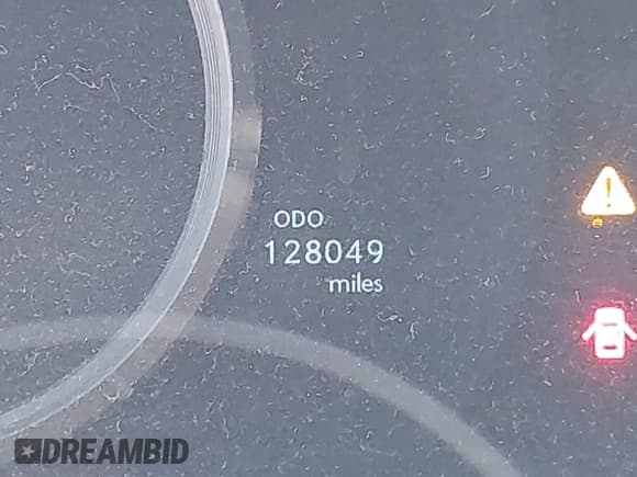 ✅ 2015 Lexus IS 250 • VIN: JTHBF1D22F5043631 • Lot: 41787713. Wystawiony na IAAI z przebiegiem 128 049 mil. Bezpłatny archiwum sprzedaży aukcyjnych z USA i szczegółowy raport historii pojazdu na DreamBid. Zdjęcie 7.