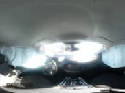 ✅ 2019 Chevrolet Traverse LS • VIN: 1GNERFKW8KJ125753 • Lot: 43538910. Wystawiony na IAAI z przebiegiem 83 003 mil. Bezpłatny archiwum sprzedaży aukcyjnych z USA i szczegółowy raport historii pojazdu na DreamBid. Zdjęcie 18.