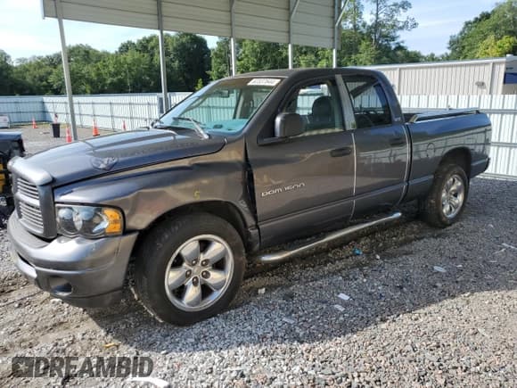 ✅ 2002 Dodge 1500 • VIN: 1D7HA18N62J156701 • Лот: 62337644. Опубликован ранее на Copart с пробегом 186 230 миль. Бесплатный доступ к архиву аукционных продаж из США и подробный отчёт об истории автомобиля на DreamBid. Изображение 1.