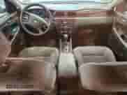 2008 Chevrolet Impala LS z VIN 2G1WB58K281249531, wystawiony jako Copart lot #83804865 z przebiegiem 114 604 mil mil oraz Szkoda całkowita • Salvage title. Historia ofert i sprzedaży dostępna na DreamBid. Obrazek 8.