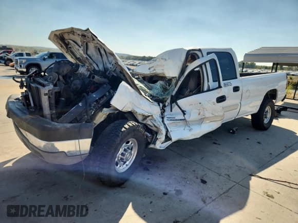 ✅ 2004 Chevrolet Silverado 2500HD LT • VIN: 1GCHC23194F122448 • Lot: 86690725. Listed on Copart with Not provided. Free auction sales archive from the USA and detailed vehicle history report at DreamBid. Image 1.