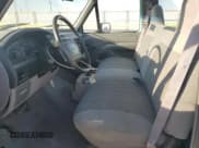 ✅ 1995 Ford F-150 • VIN: 1FTEF15NXSNB50136 • Lot: 87230895. Wystawiony na Copart z przebiegiem Nie podano. Bezpłatny archiwum sprzedaży aukcyjnych z USA i szczegółowy raport historii pojazdu na DreamBid. Zdjęcie 7.