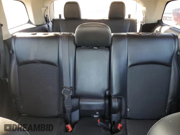 ✅ 2017 Dodge Journey Crossroad Plus • VIN: 3C4PDCGB7HT507472 • Лот: 89905725. Опубликован ранее на Copart с пробегом 93 187 миль. Бесплатный доступ к архиву аукционных продаж из США и подробный отчёт об истории автомобиля на DreamBid. Изображение 10.