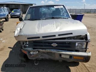 ✅ 1995 Nissan Pathfinder LE • VIN: JN8HD17Y6SW053525 • Lot: 67064564. Wystawiony na Copart z przebiegiem 196 174 mil. Bezpłatny archiwum sprzedaży aukcyjnych z USA i szczegółowy raport historii pojazdu na DreamBid. Zdjęcie 5.