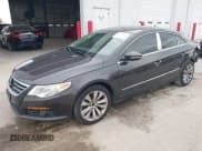 ✅ 2010 Volkswagen CC Sport • VIN: WVWML7AN2AE510107 • Lot: 43457114. Wystawiony na IAAI z przebiegiem 178 867 mil. Bezpłatny archiwum sprzedaży aukcyjnych z USA i szczegółowy raport historii pojazdu na DreamBid. Zdjęcie 2.