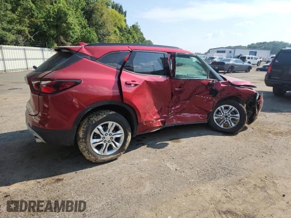 ✅ 2021 Chevrolet Blazer LT • VIN: 3GNKBCR45MS506231 • Лот: 81103955. Опубликован ранее на Copart с пробегом 49 248 миль. Бесплатный доступ к архиву аукционных продаж из США и подробный отчёт об истории автомобиля на DreamBid. Изображение 3.