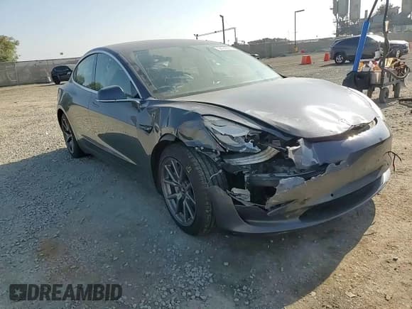 ✅ 2020 Tesla Model 3 Standard Range Plus • VIN: 5YJ3E1EA2LF698252 • Lot: 94243875. Listed on Copart with 145,382 mi. Free auction sales archive from the USA and detailed vehicle history report at DreamBid. Image 13.