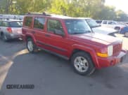 ✅ 2006 Jeep Commander • VIN: 1J8HG48K26C242171 • Lot: 42973737. Wystawiony na IAAI z przebiegiem 154 303 mil. Bezpłatny archiwum sprzedaży aukcyjnych z USA i szczegółowy raport historii pojazdu na DreamBid. Zdjęcie 1.