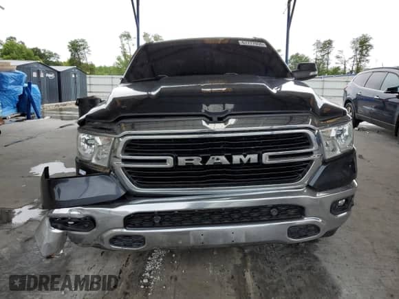 2019 Ram 1500 Big Horn z VIN 1C6SRFFTXKN663298, wystawiony jako Copart lot #67777955 z przebiegiem 82 644 mil mil oraz Szkoda całkowita • Salvage title. Historia ofert i sprzedaży dostępna na DreamBid. Obrazek 5.
