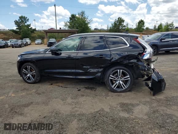 ✅ 2019 Volvo XC60 Momentum • VIN: LYV102DK2KB224422 • Lot: 61108435. Listed on Copart with 110,901 mi. Free auction sales archive from the USA and detailed vehicle history report at DreamBid. Image 2.